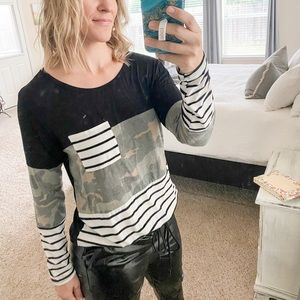 🛑 SOLD Long Sleeve Camo Stripe Cozy tunic